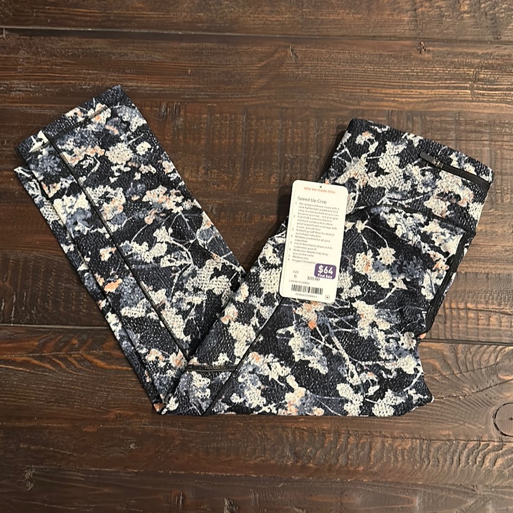 Lululemon Speed Up Crop